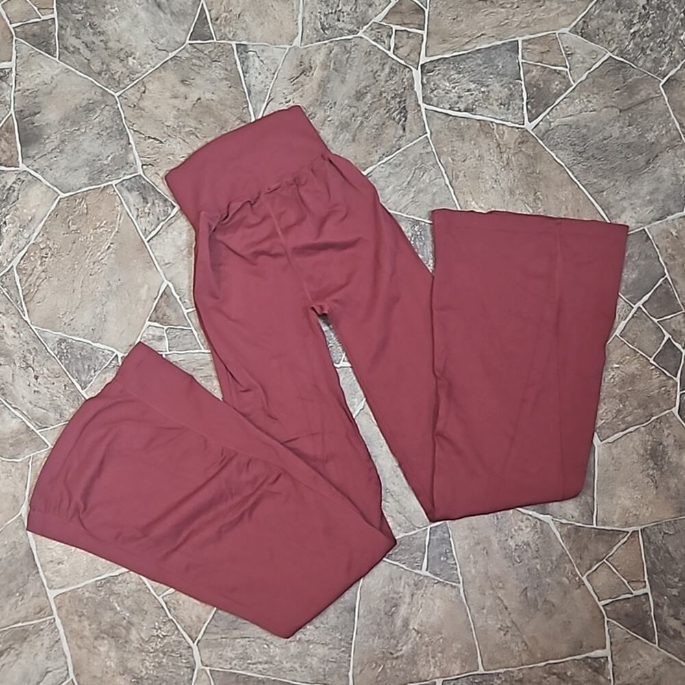 NWOT Free People Movement Good Karma Flare Leggings Sz XS/S - Picture 8 of 9